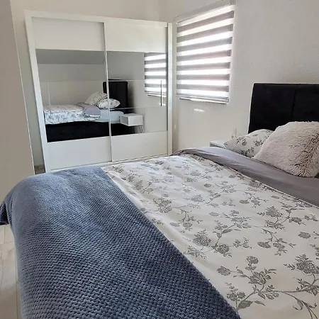 Apartment Oz Lux Bihac